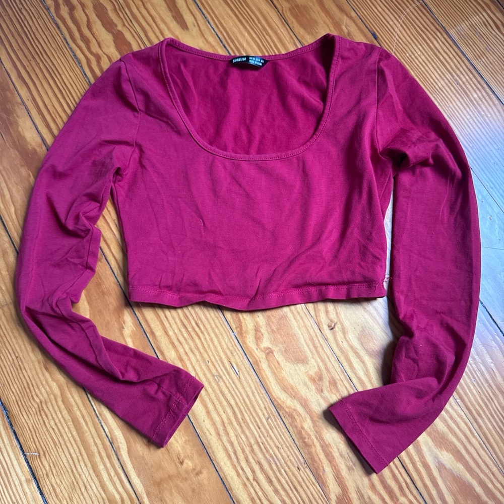 SHEIN Burgundy Long Sleeve Crop Top